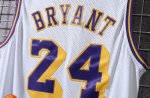 NBA 24 Kobe Bryant 2008-09 Lakers Maillot Retro blanc